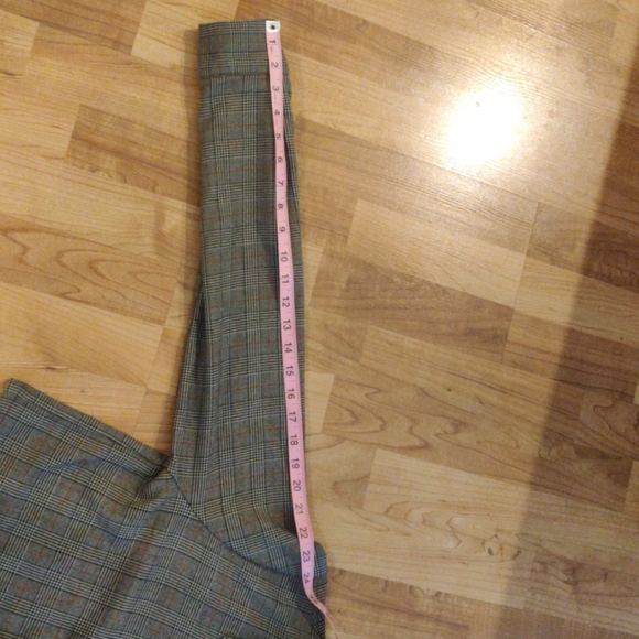 Forever 21 Mickey Mouse - Picture 9 of 9